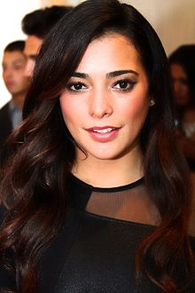 How tall is Natalie Martinez?